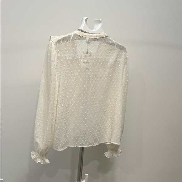 Zara Cream Ruffled Blouse - Picture 2 of 7